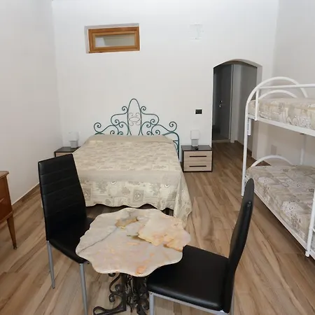 לינה וארוחת בוקר L'antico Portico